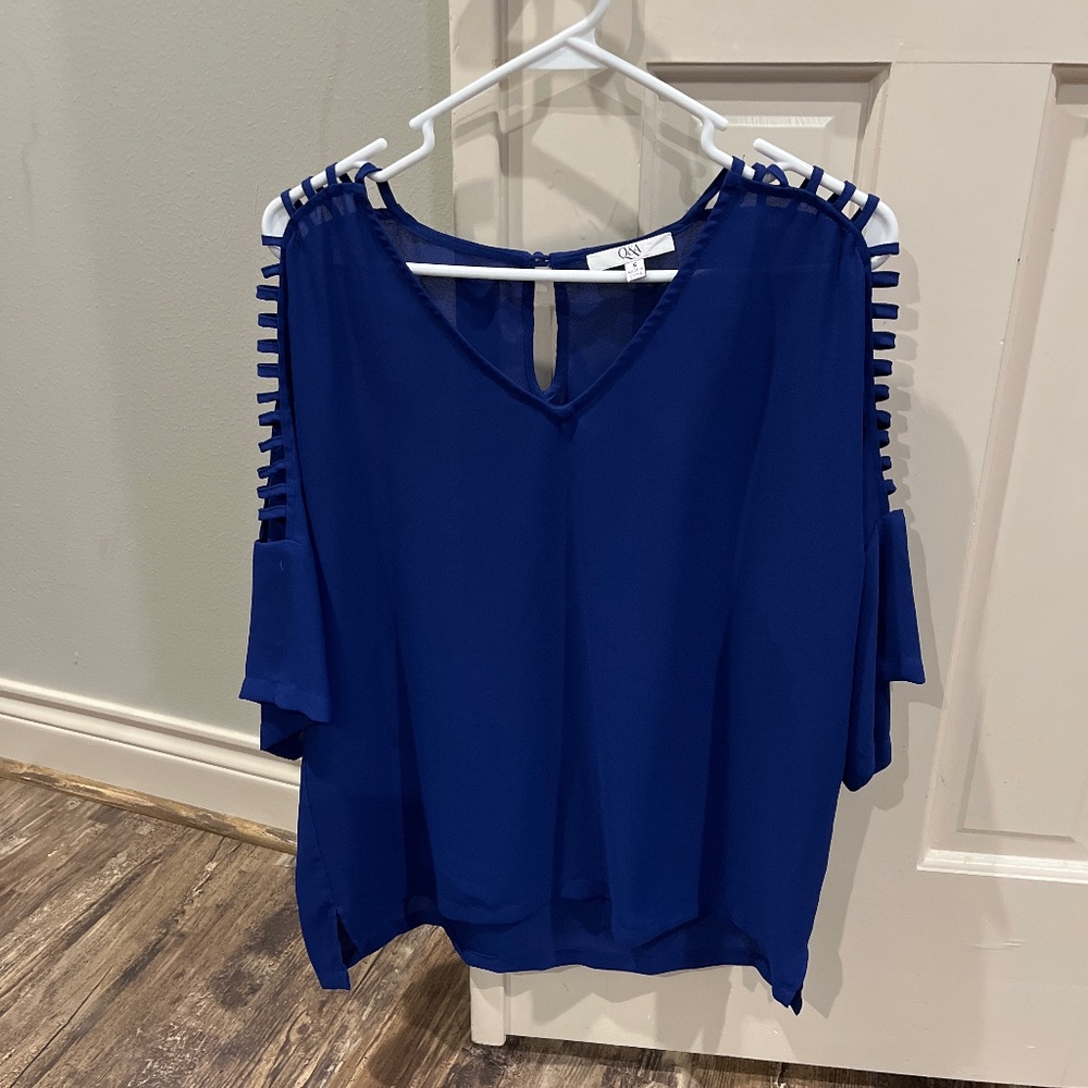 Women’s Blouse